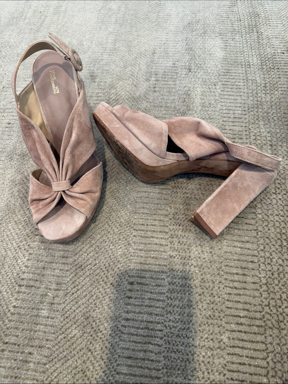 Diane Von Furstenberg Beige Suede Knot Platform Sandals